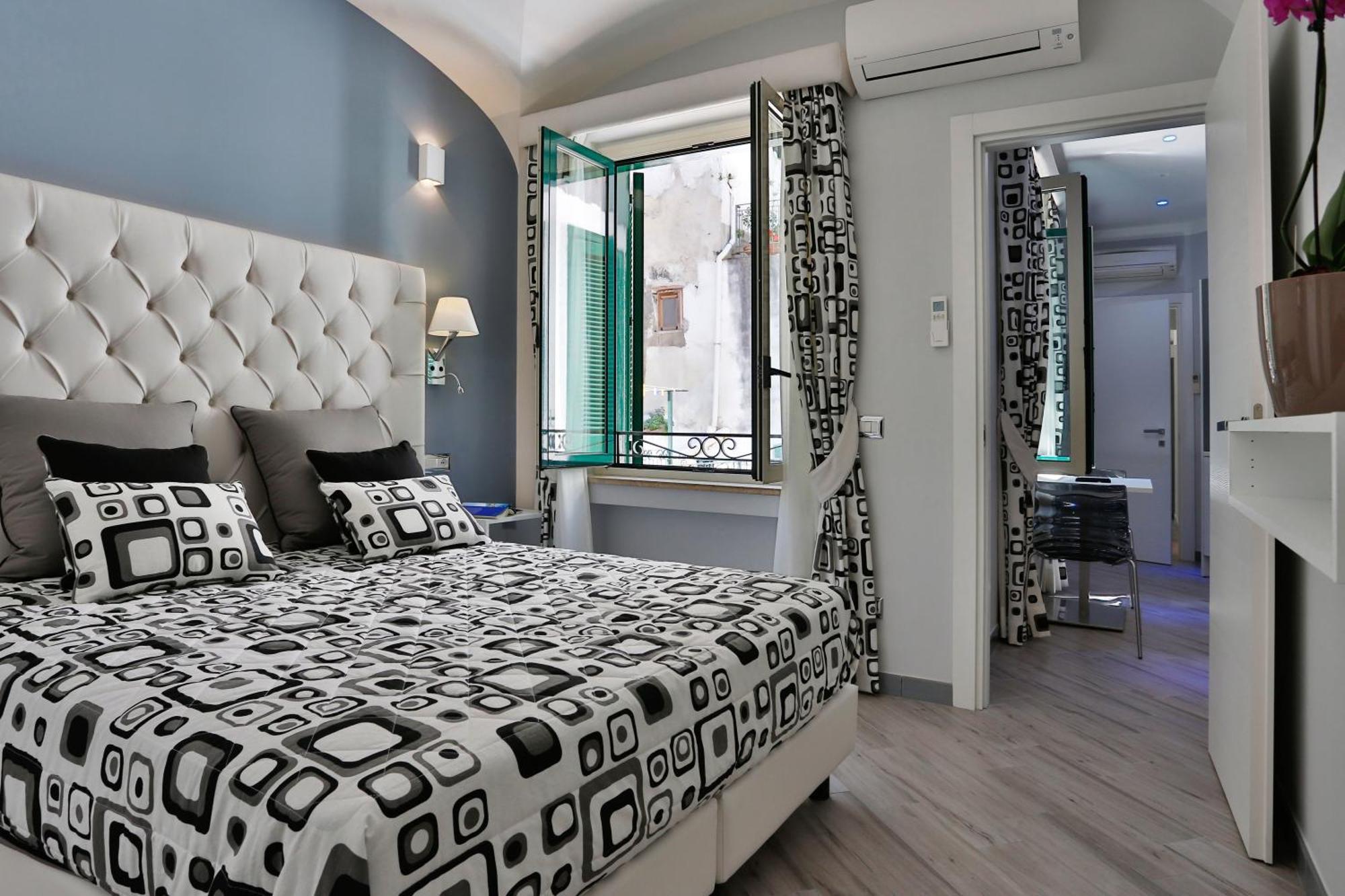 Amalfi Apartments Design Centro Storico Экстерьер фото